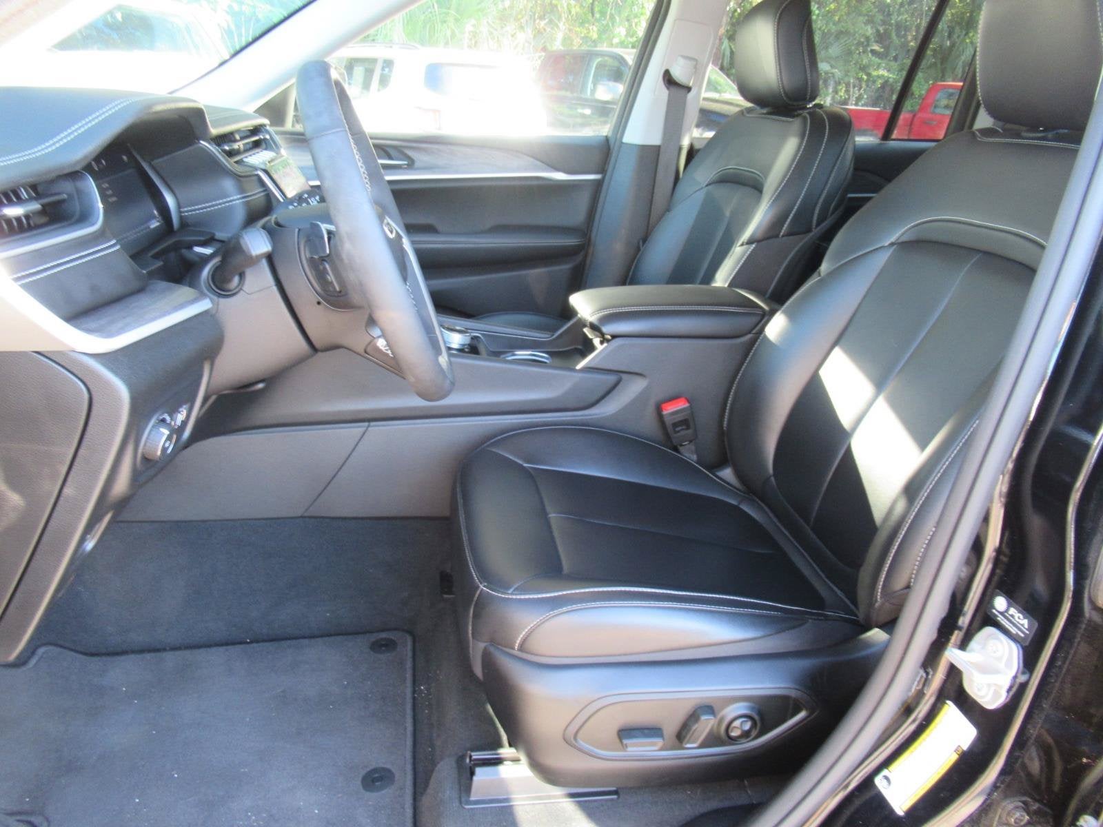 2024 Jeep Grand Cherokee Limited 4x2