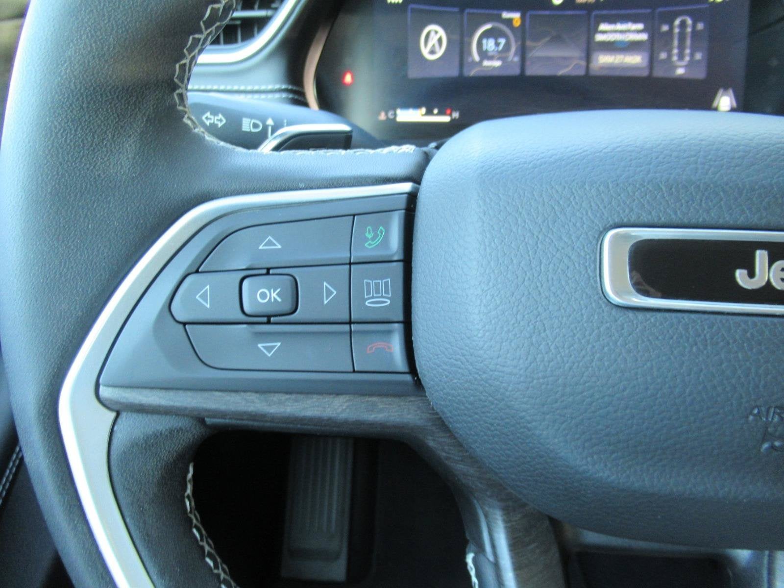 2024 Jeep Grand Cherokee Limited 4x2