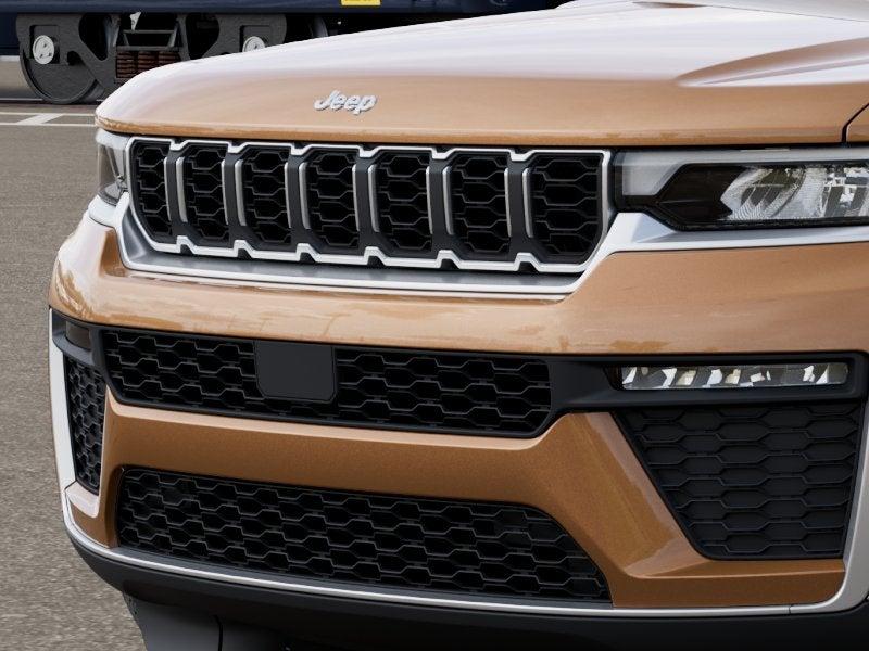 2027 Jeep Grand Cherokee GRAND CHEROKEE LIMITED 4X2