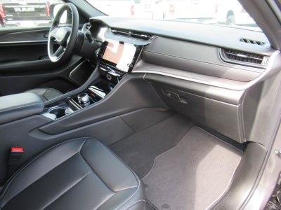 2026 Jeep Grand Cherokee GRAND CHEROKEE LIMITED 4X2