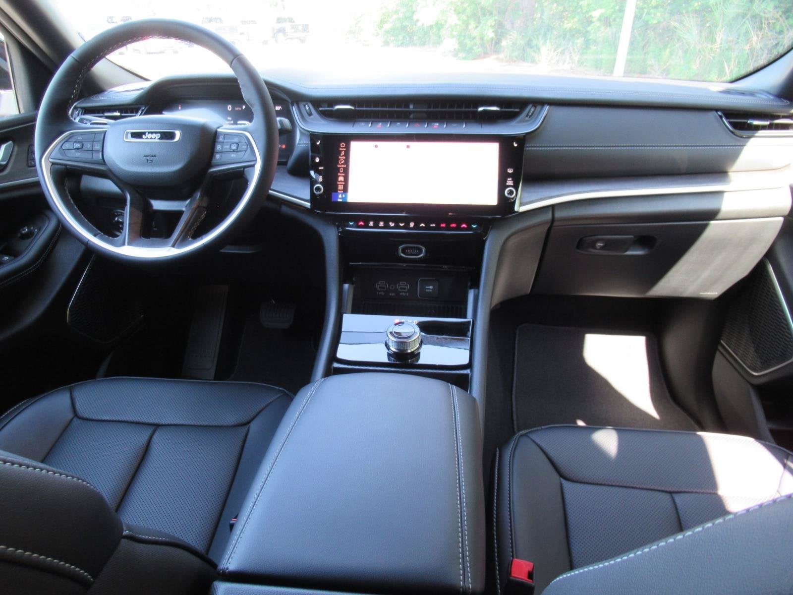 2026 Jeep Grand Cherokee GRAND CHEROKEE LIMITED 4X2