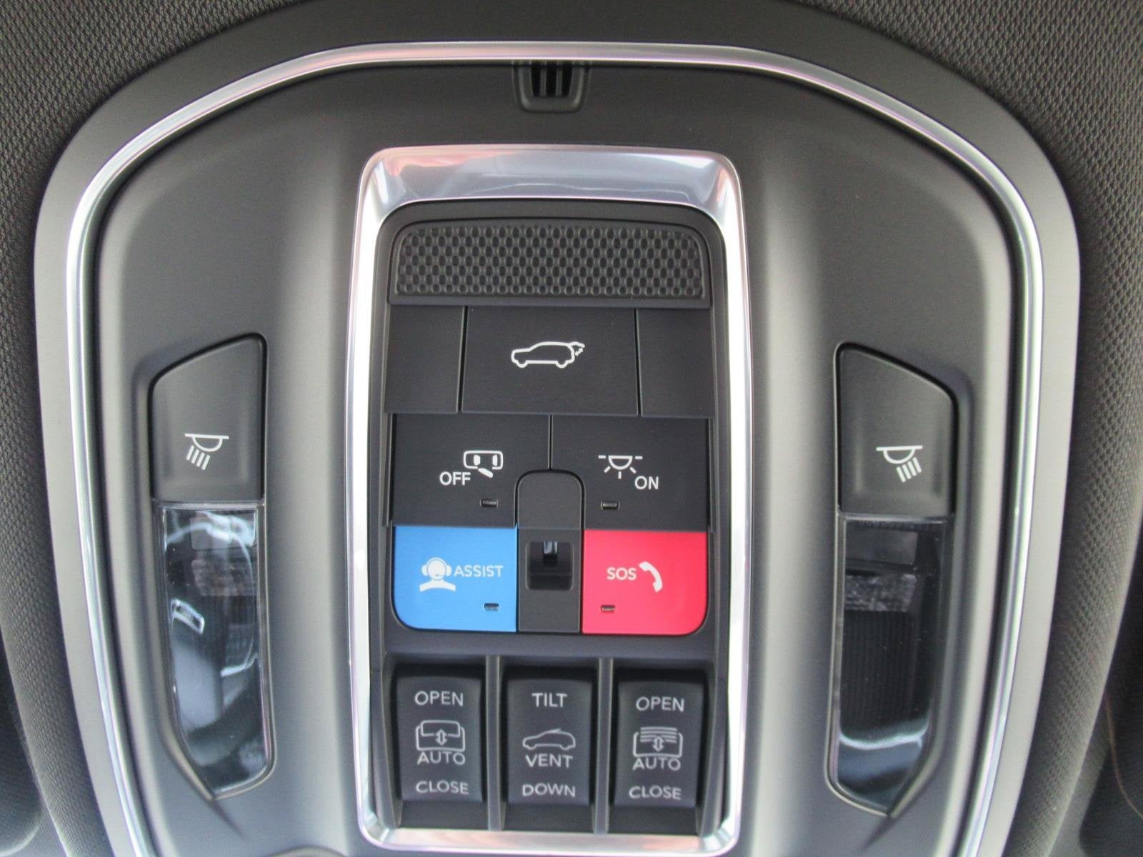 2027 Jeep Grand Cherokee GRAND CHEROKEE LIMITED 4X2