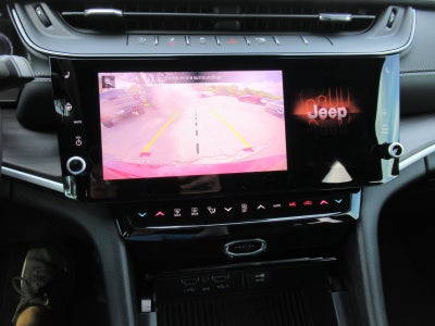 2026 Jeep Grand Cherokee GRAND CHEROKEE L LAREDO ALTITUDE 4X4
