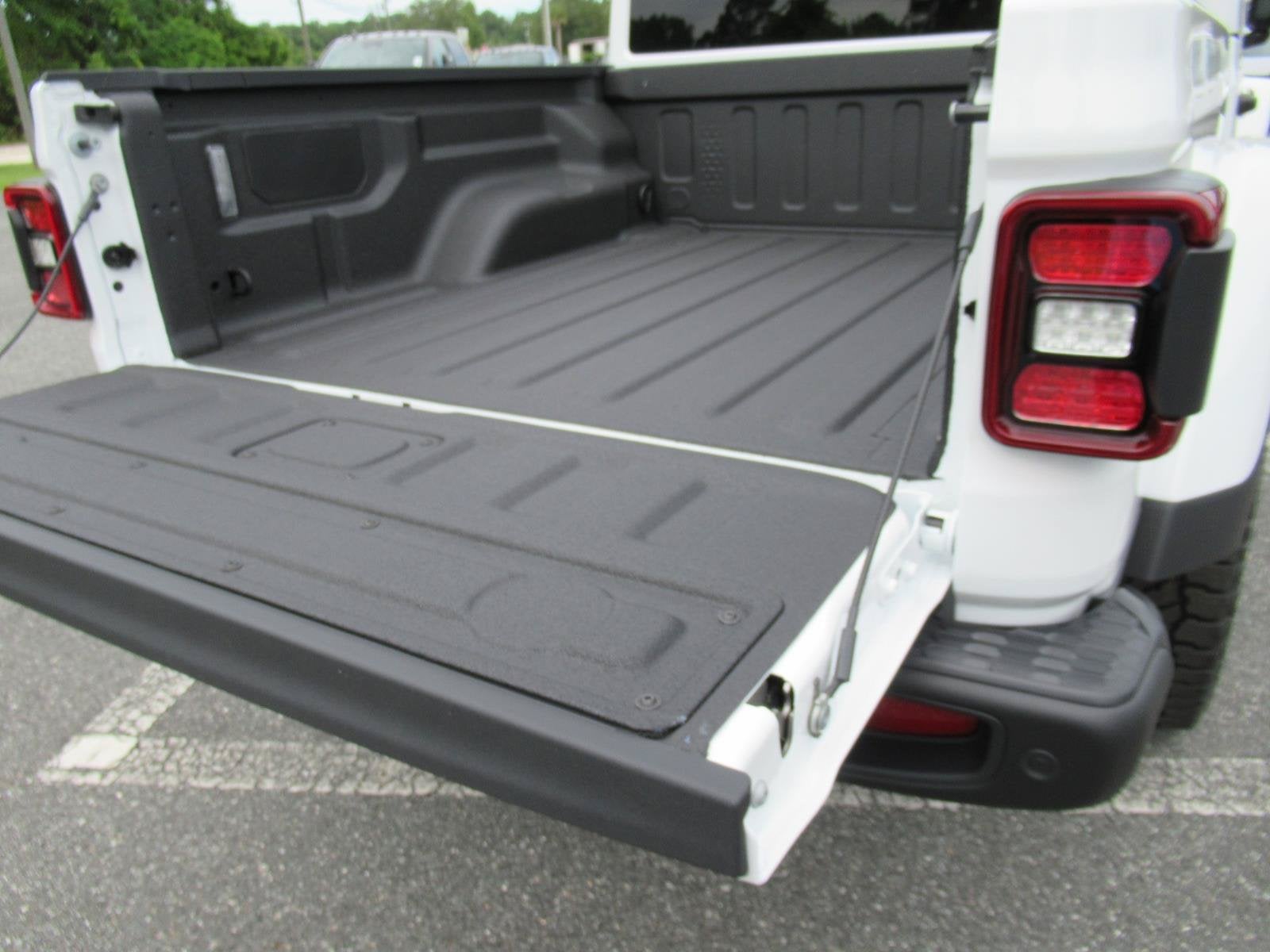 2026 Jeep Gladiator GLADIATOR MOJAVE X 4X4