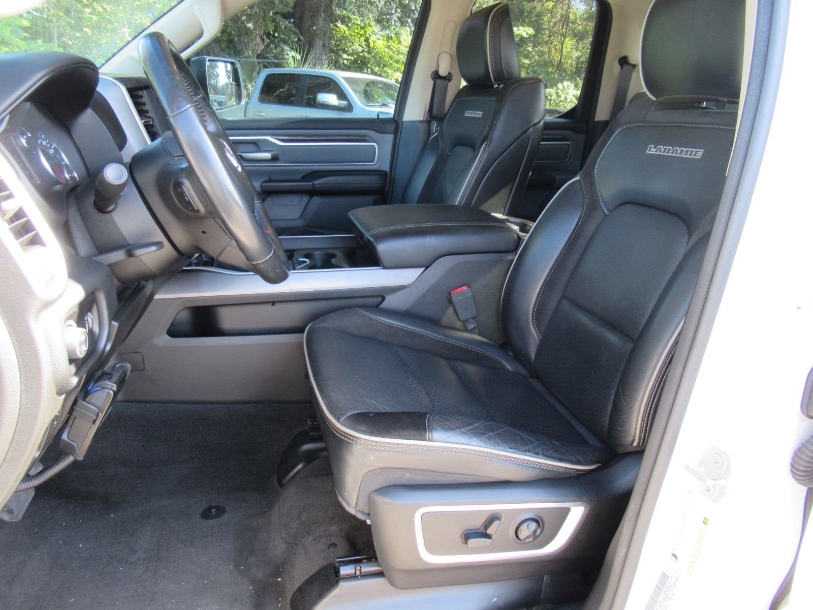 2020 RAM 1500 Big Horn Quad Cab 4x2 6'4' Box