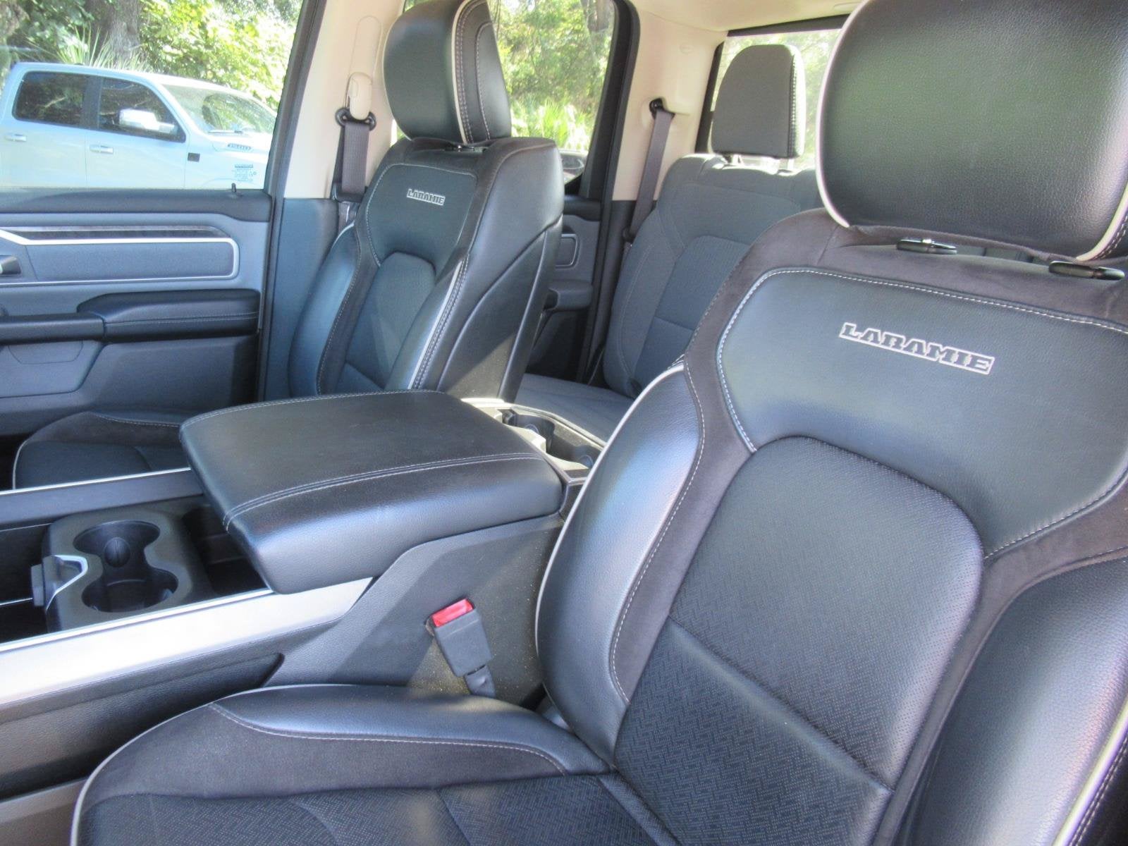 2020 RAM 1500 Big Horn Quad Cab 4x2 6'4' Box