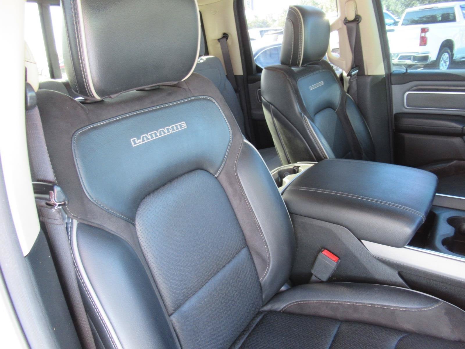 2020 RAM 1500 Big Horn Quad Cab 4x2 6'4' Box