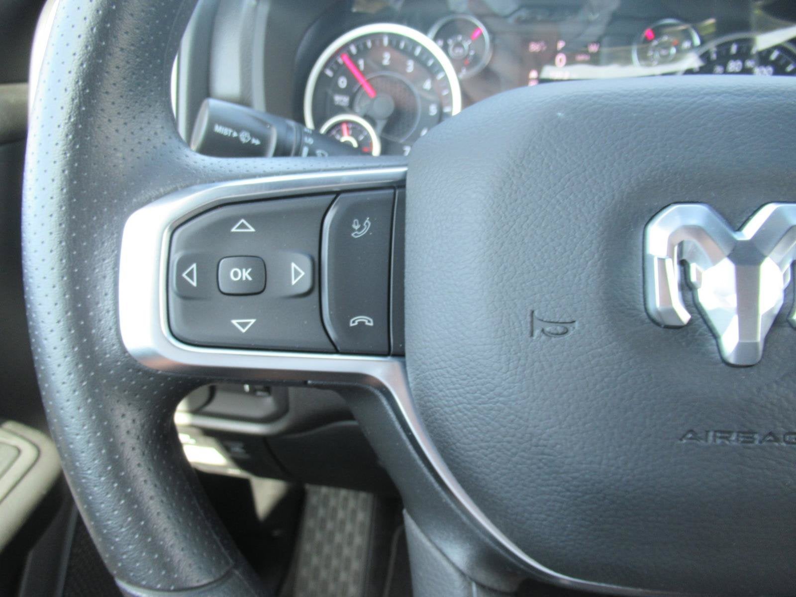 2026 RAM Ram 1500 RAM 1500 TRADESMAN CREW CAB 4X4 5'7' BOX