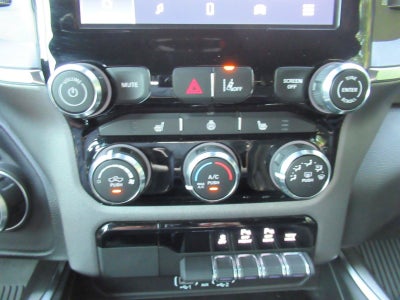 2025 RAM 1500 Big Horn Crew Cab 4x4 6'4' Box