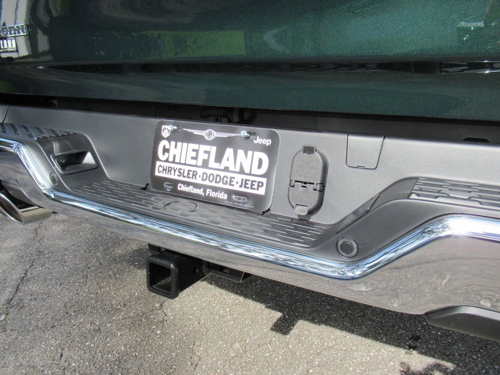 2027 RAM Ram 1500 RAM 1500 BIG HORN CREW CAB 4X4 5'7' BOX