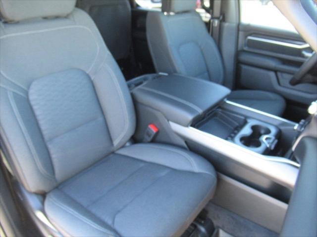 2027 RAM Ram 1500 RAM 1500 BIG HORN CREW CAB 4X4 5'7' BOX