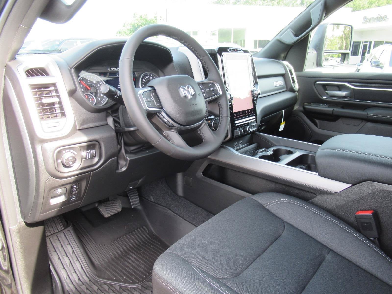 2027 RAM Ram 1500 RAM 1500 BIG HORN CREW CAB 4X4 5'7' BOX