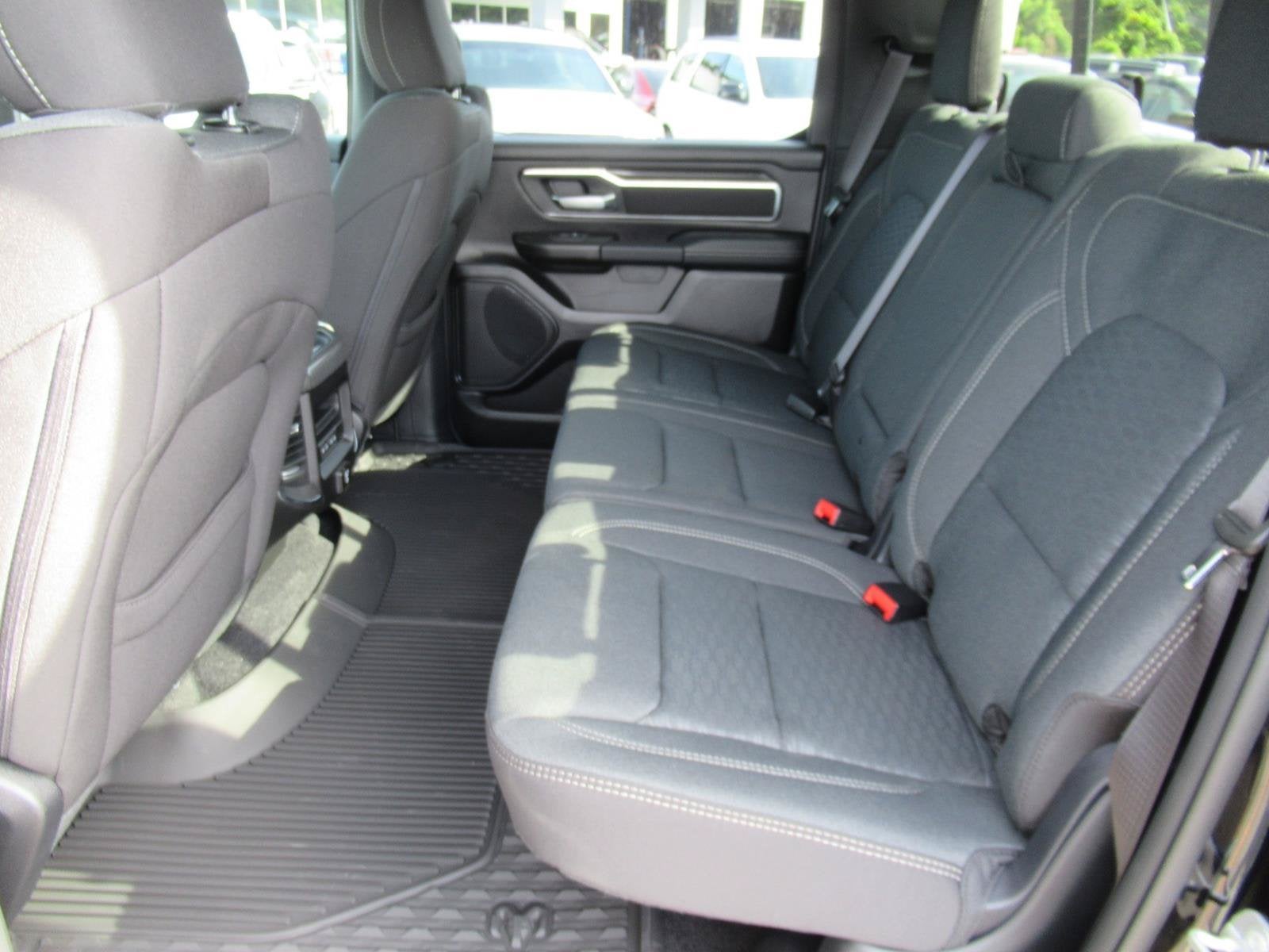 2027 RAM Ram 1500 RAM 1500 BIG HORN CREW CAB 4X4 5'7' BOX