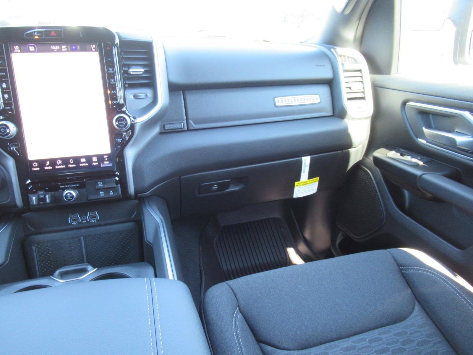 2027 RAM 1500 RAM 1500 BIG HORN CREW CAB 4X4 5'7' BOX