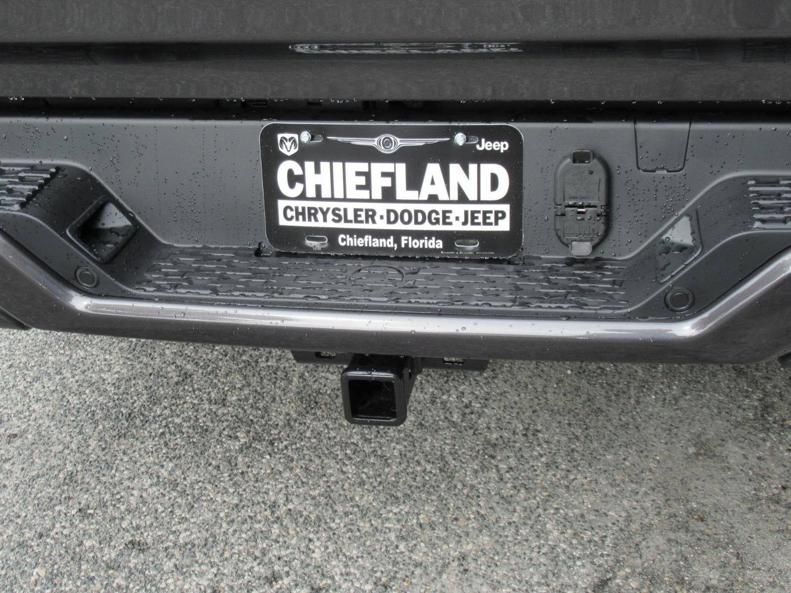 2027 RAM Ram 1500 RAM 1500 BIG HORN CREW CAB 4X4 5'7' BOX