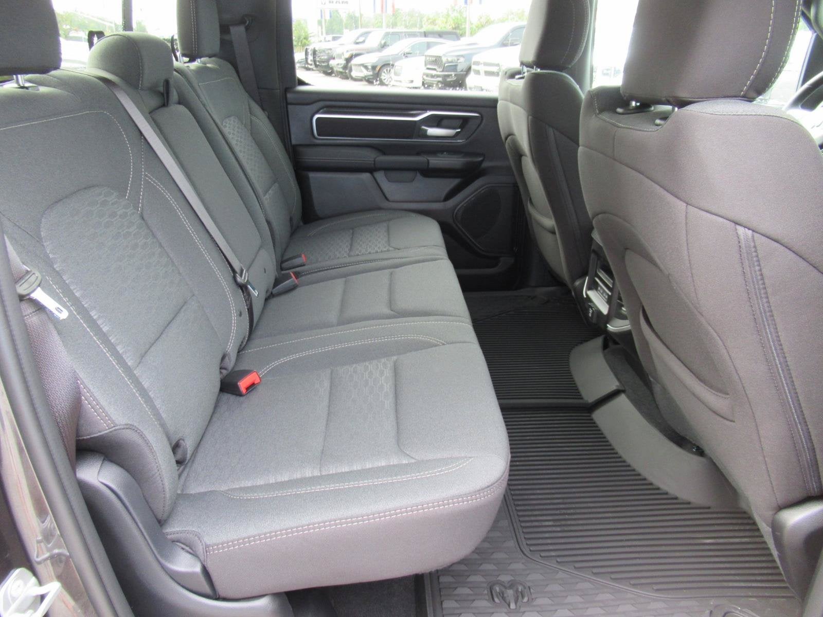 2027 RAM Ram 1500 RAM 1500 BIG HORN CREW CAB 4X4 5'7' BOX