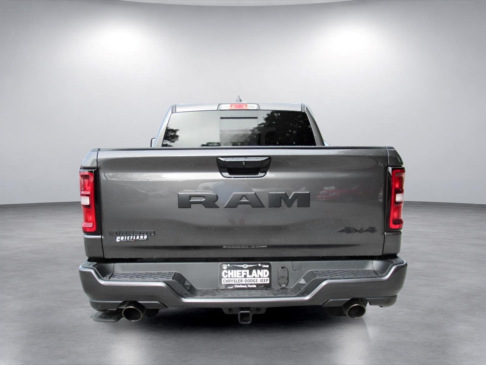2027 RAM Ram 1500 RAM 1500 BIG HORN CREW CAB 4X4 5'7' BOX
