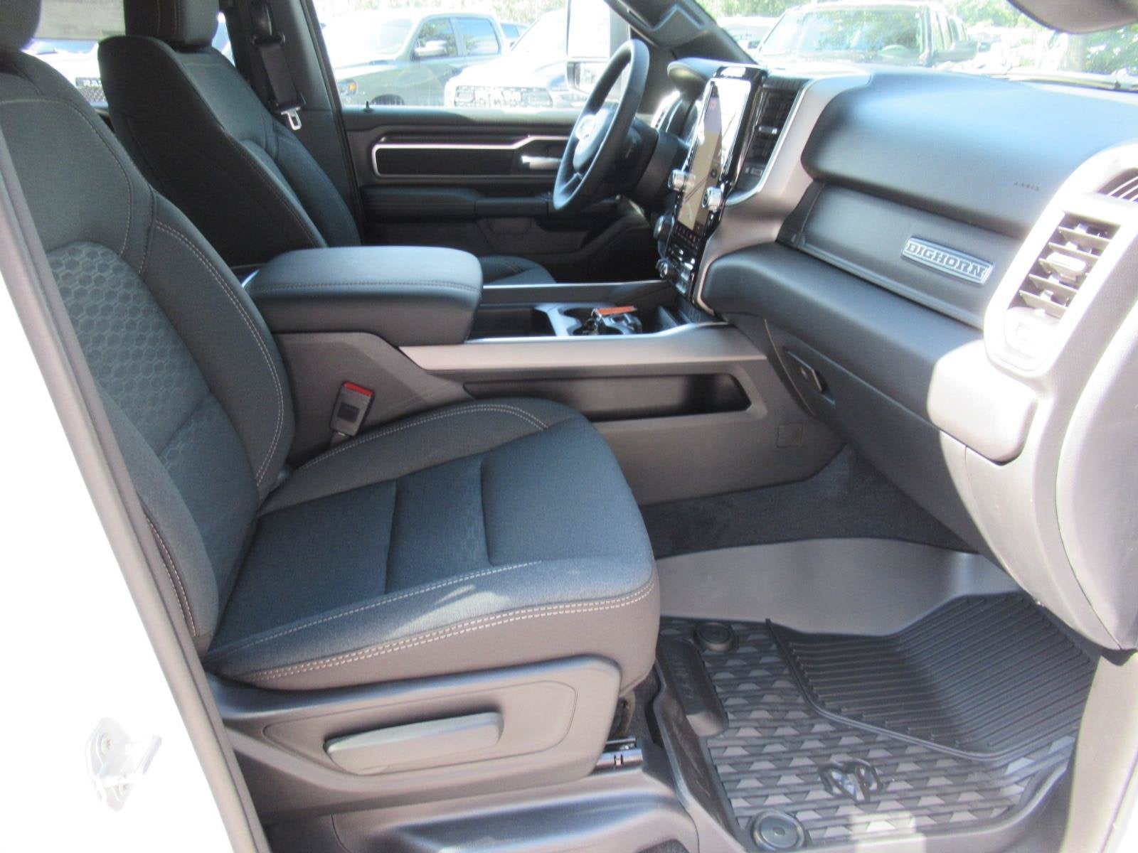 2027 RAM Ram 1500 RAM 1500 BIG HORN CREW CAB 4X4 5'7' BOX