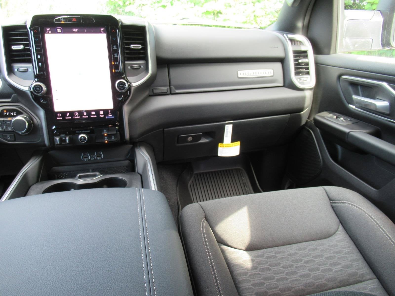 2027 RAM 1500 RAM 1500 BIG HORN CREW CAB 4X4 5'7' BOX
