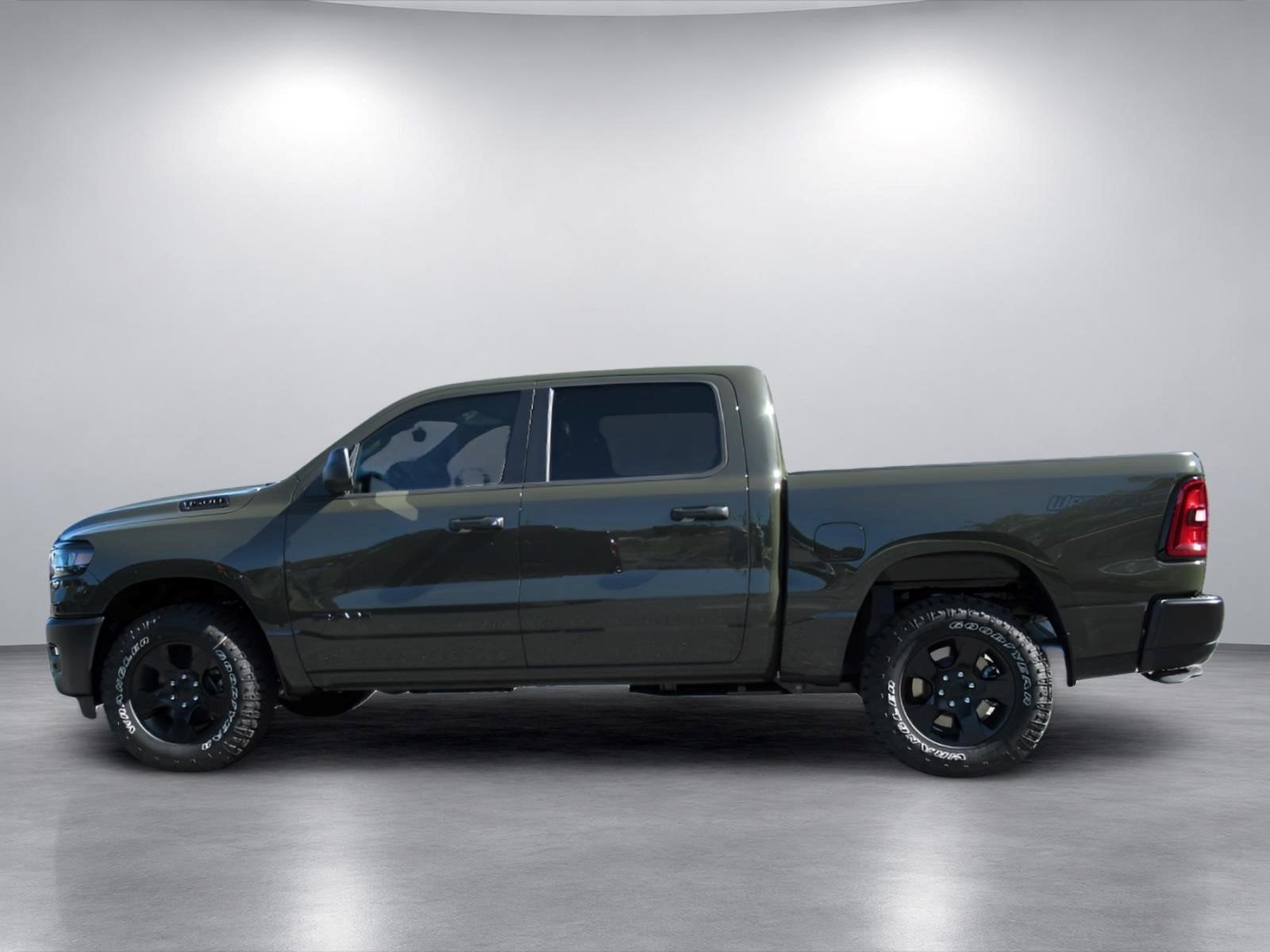 2027 RAM 1500 RAM 1500 WARLOCK CREW CAB 4X4 5'7' BOX
