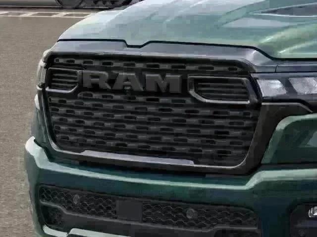 2026 RAM 1500 RAM 1500 EXPRESS CREW CAB 4X4 5'7' BOX