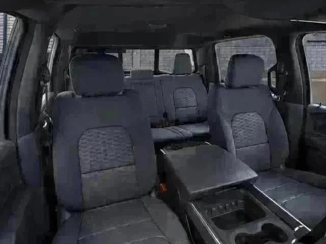 2026 RAM 1500 RAM 1500 EXPRESS CREW CAB 4X4 5'7' BOX