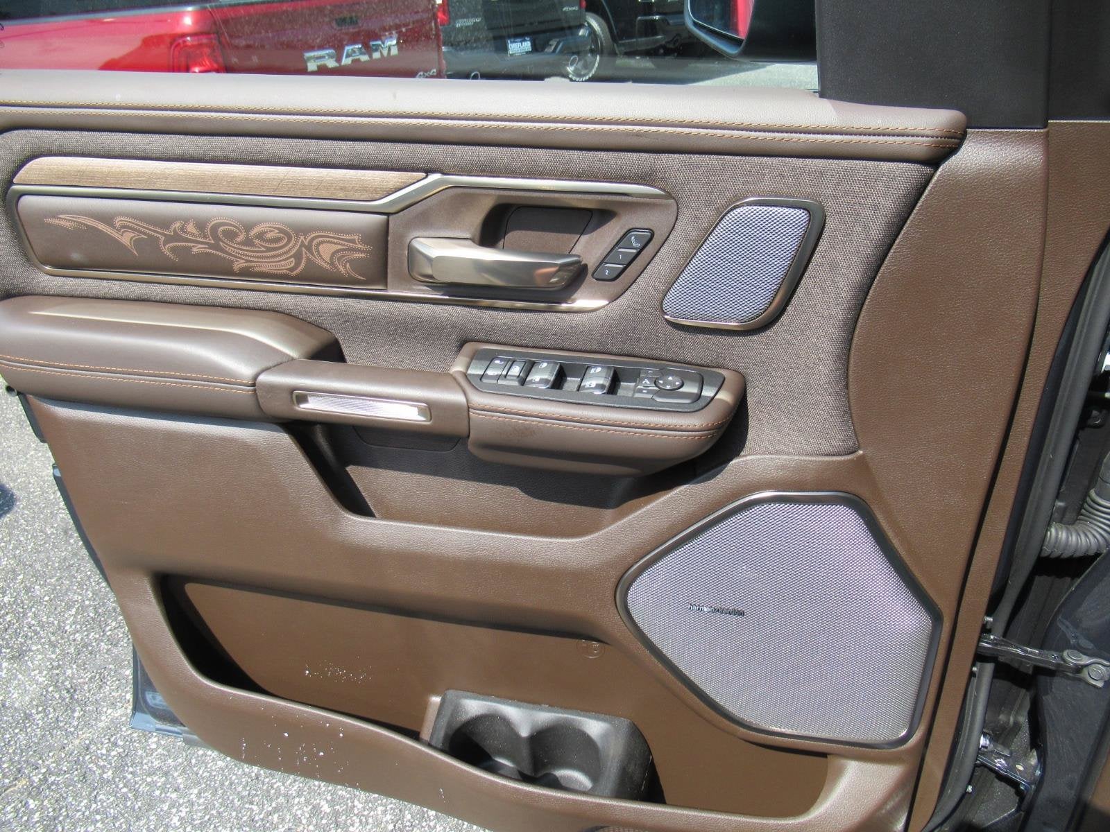 2026 RAM 1500 RAM 1500 LIMITED LONGHORN CREW CAB 4X4 5'7' BOX