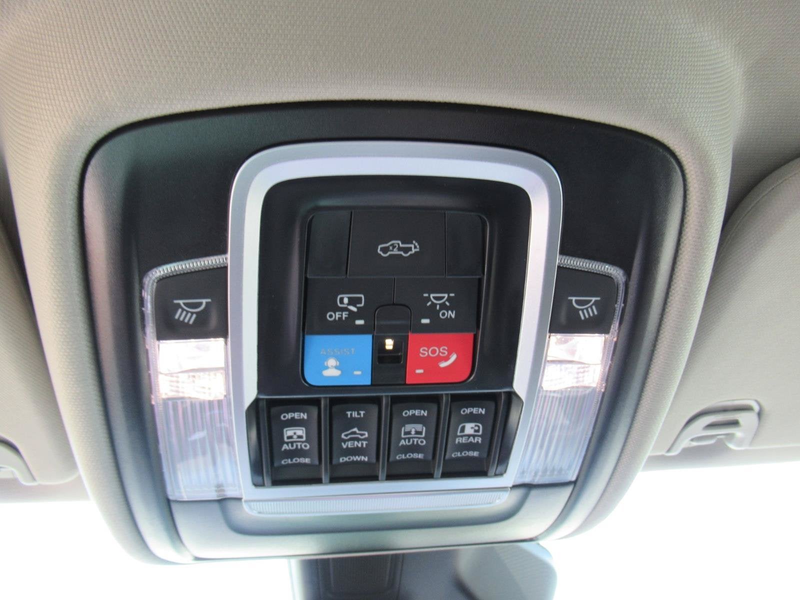 2026 RAM 1500 RAM 1500 LIMITED LONGHORN CREW CAB 4X4 5'7' BOX