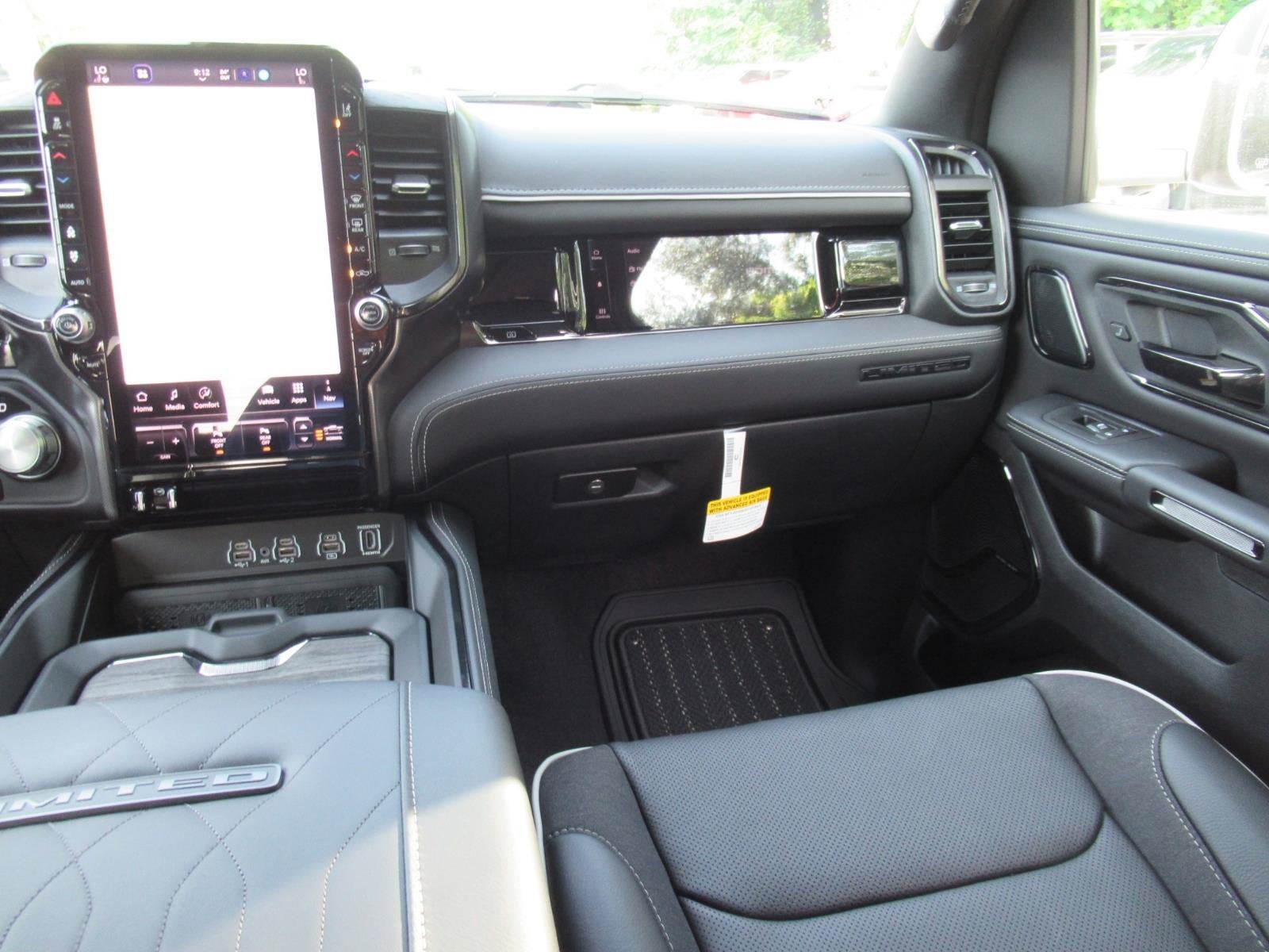 2027 RAM Ram 1500 RAM 1500 LIMITED CREW CAB 4X4 5'7' BOX