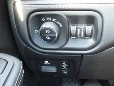 2027 RAM Ram 1500 RAM 1500 LIMITED CREW CAB 4X4 5'7' BOX