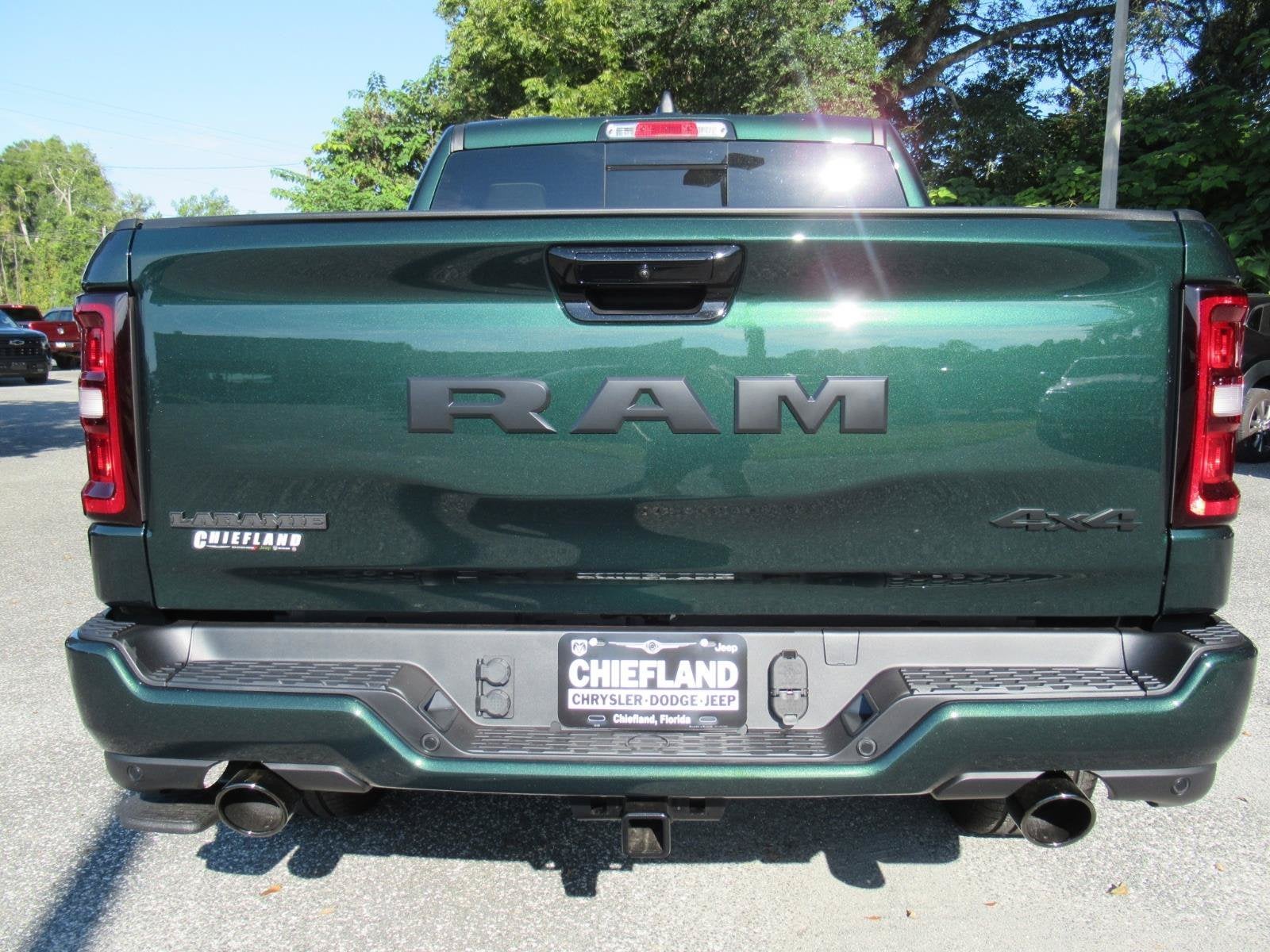 2027 RAM Ram 1500 RAM 1500 LARAMIE CREW CAB 4X4 5'7' BOX