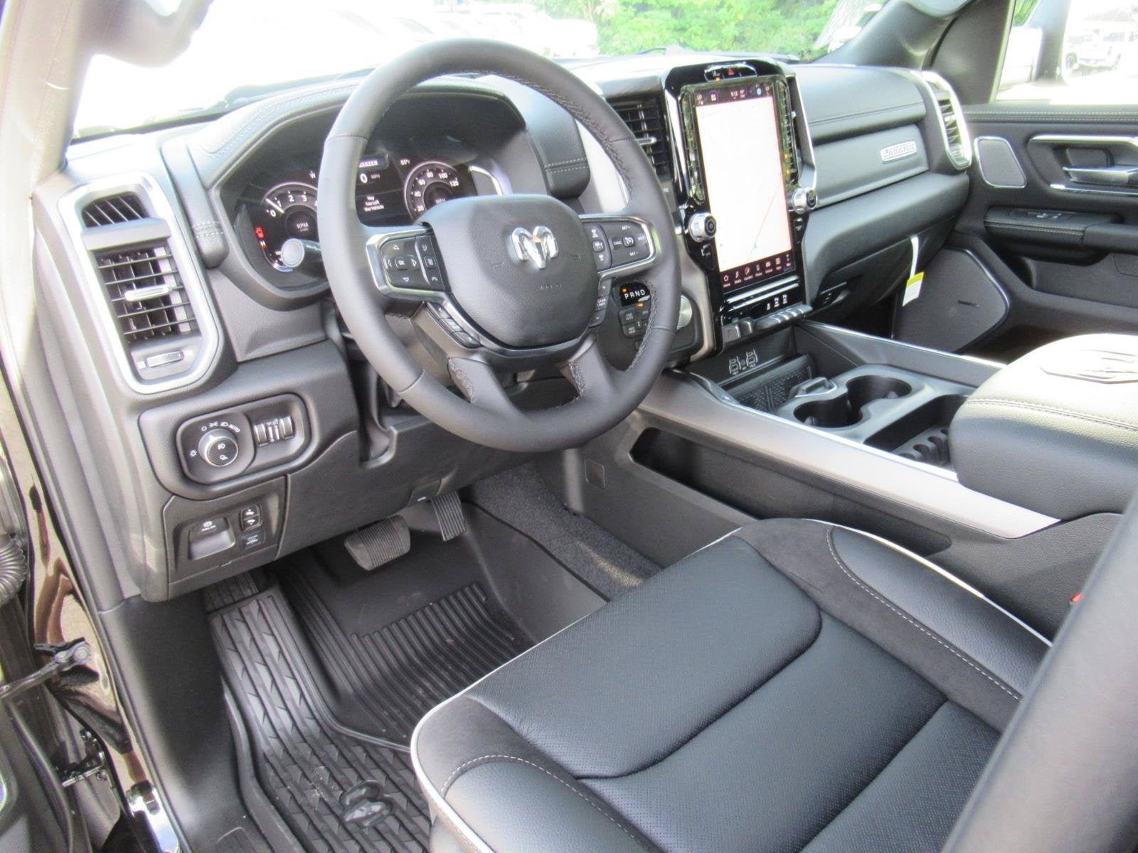 2027 RAM Ram 1500 RAM 1500 LARAMIE CREW CAB 4X4 5'7' BOX