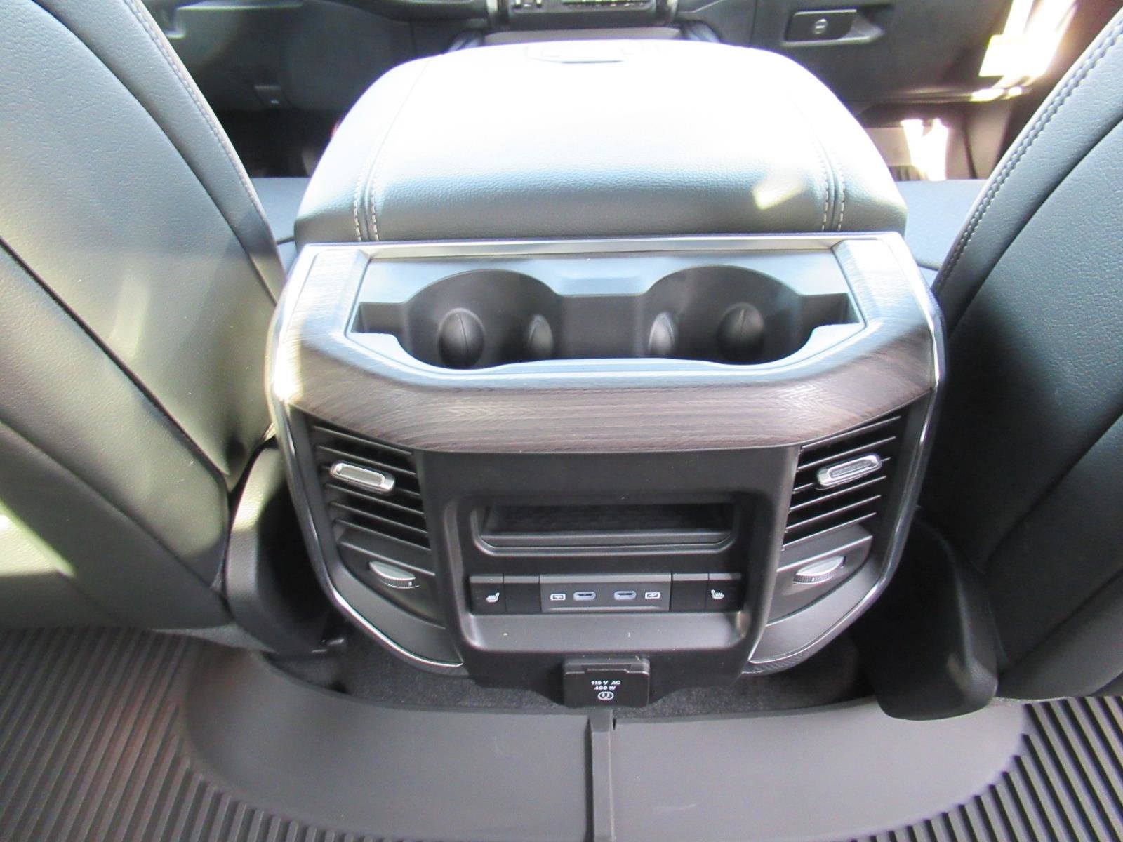 2027 RAM Ram 1500 RAM 1500 LARAMIE CREW CAB 4X4 5'7' BOX