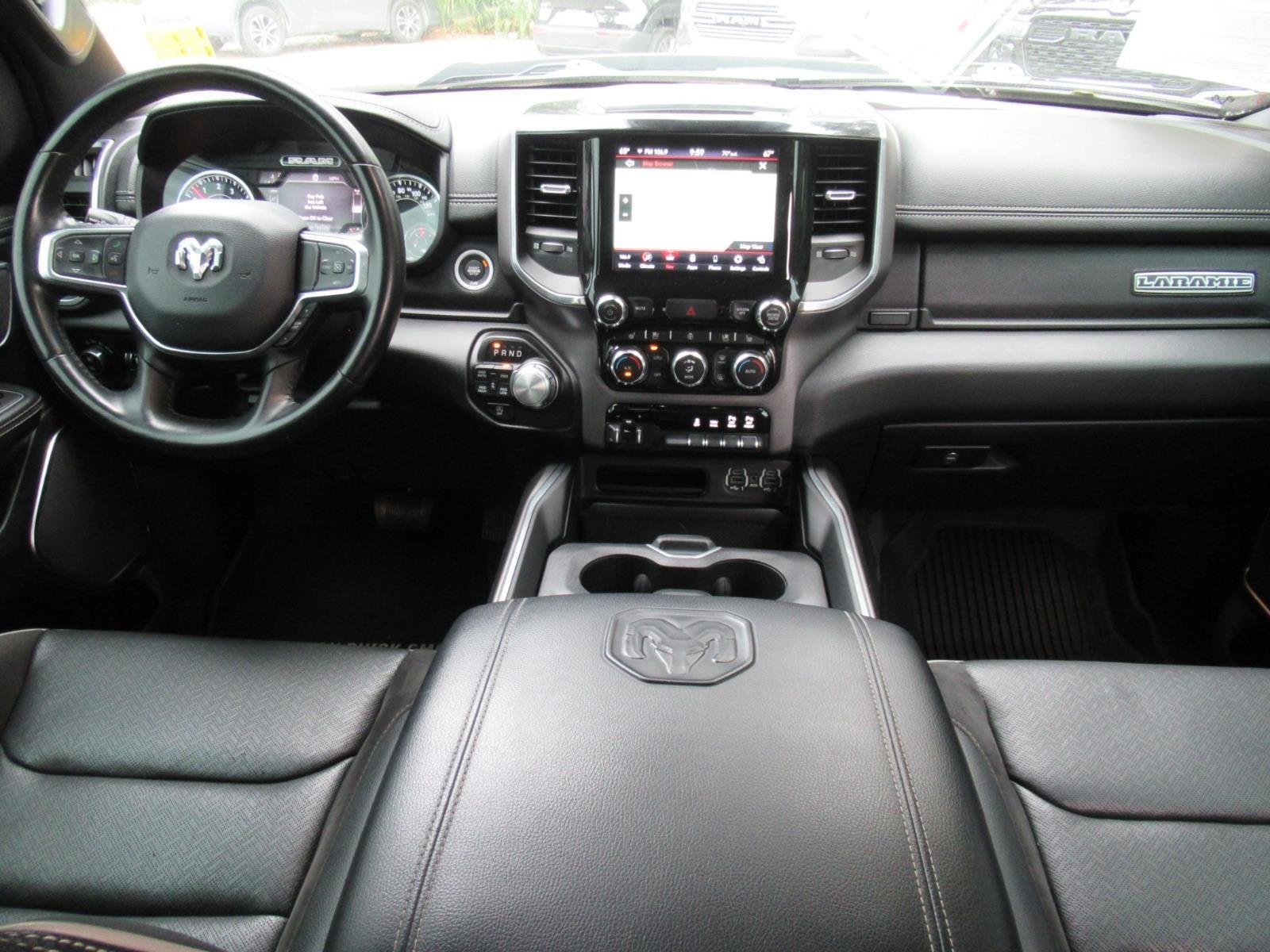 2021 RAM 1500 Laramie Crew Cab 4x4 5'7' Box