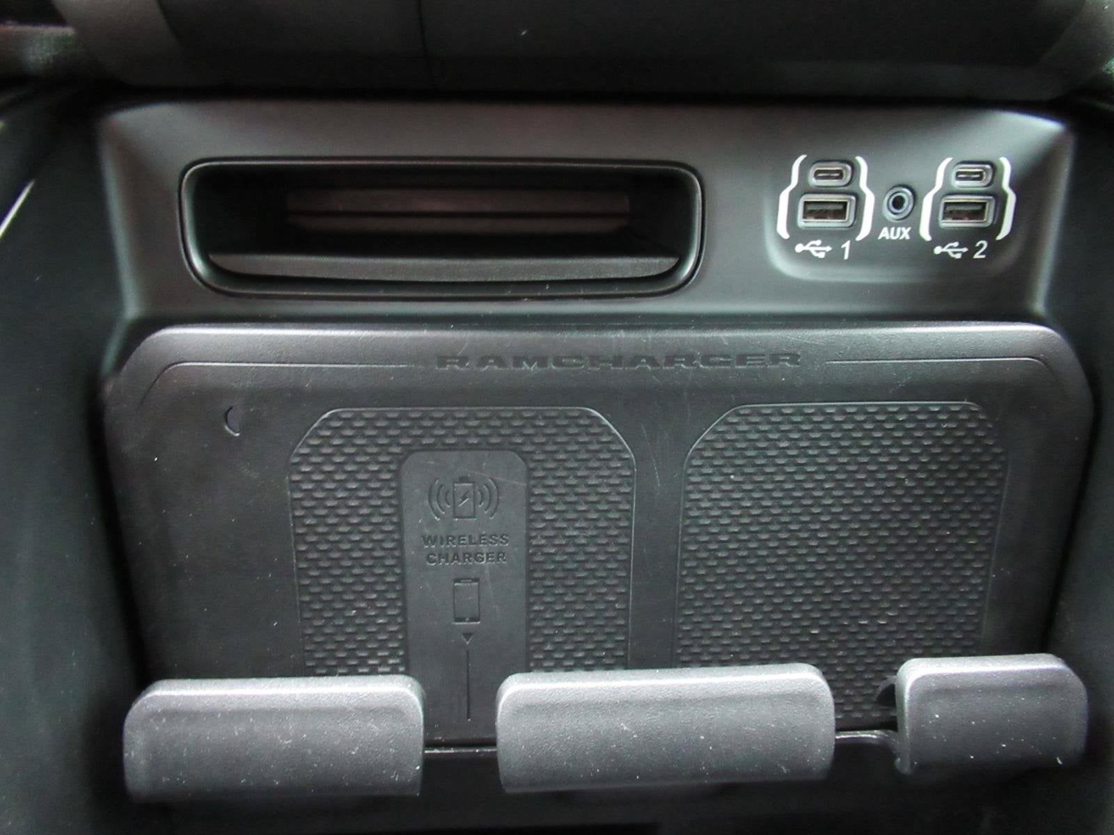 2021 RAM 1500 Laramie Crew Cab 4x4 5'7' Box
