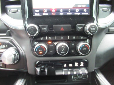 2021 RAM 1500 Laramie Crew Cab 4x4 5'7' Box