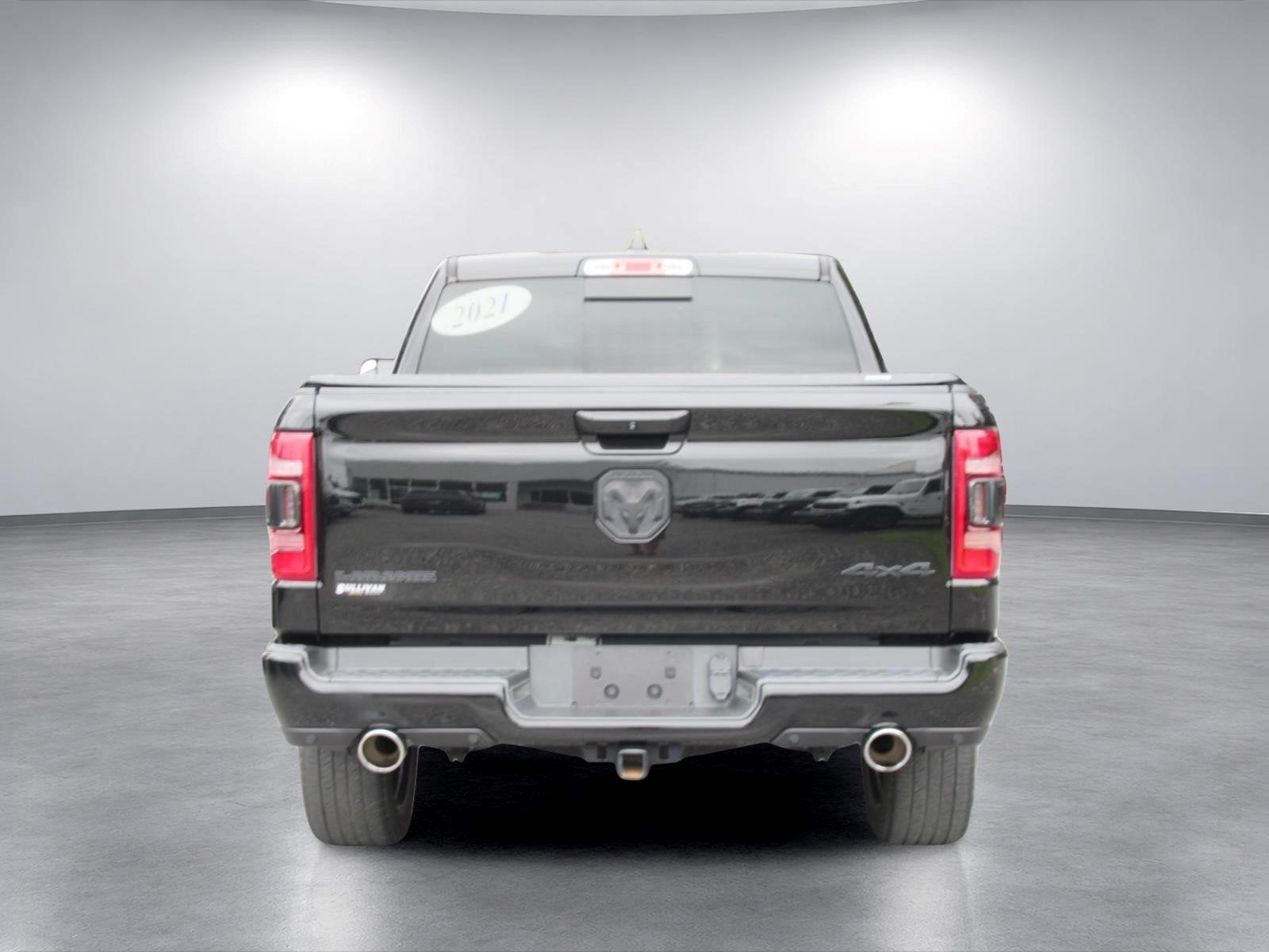 2021 RAM 1500 Laramie Crew Cab 4x4 5'7' Box