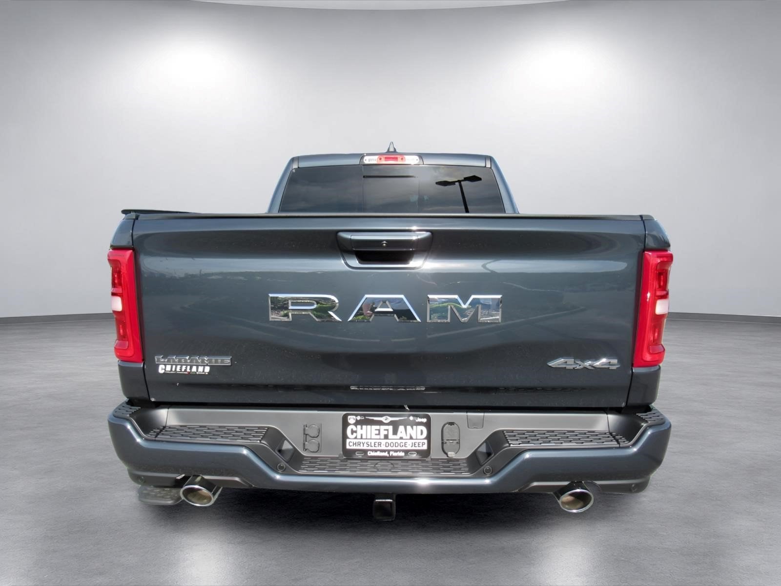 2027 RAM Ram 1500 RAM 1500 LARAMIE CREW CAB 4X4 5'7' BOX