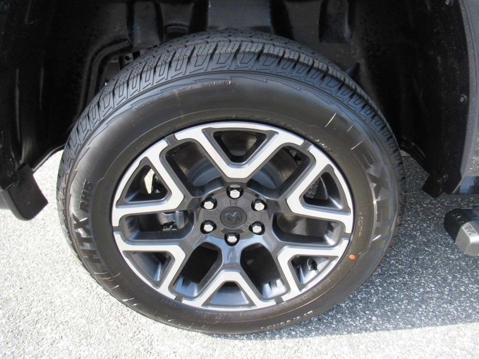 2027 RAM Ram 1500 RAM 1500 LARAMIE CREW CAB 4X4 5'7' BOX