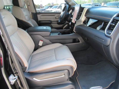 2025 RAM 1500 Tungsten Crew Cab 4x4 5'7' Box
