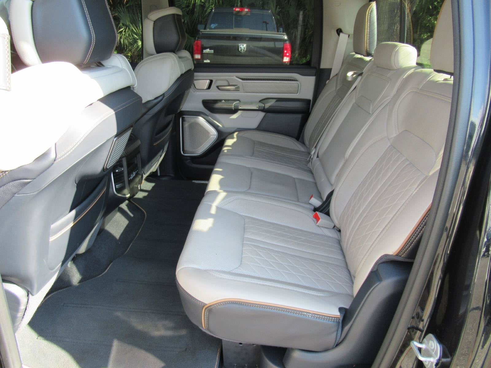 2025 RAM 1500 Tungsten Crew Cab 4x4 5'7' Box