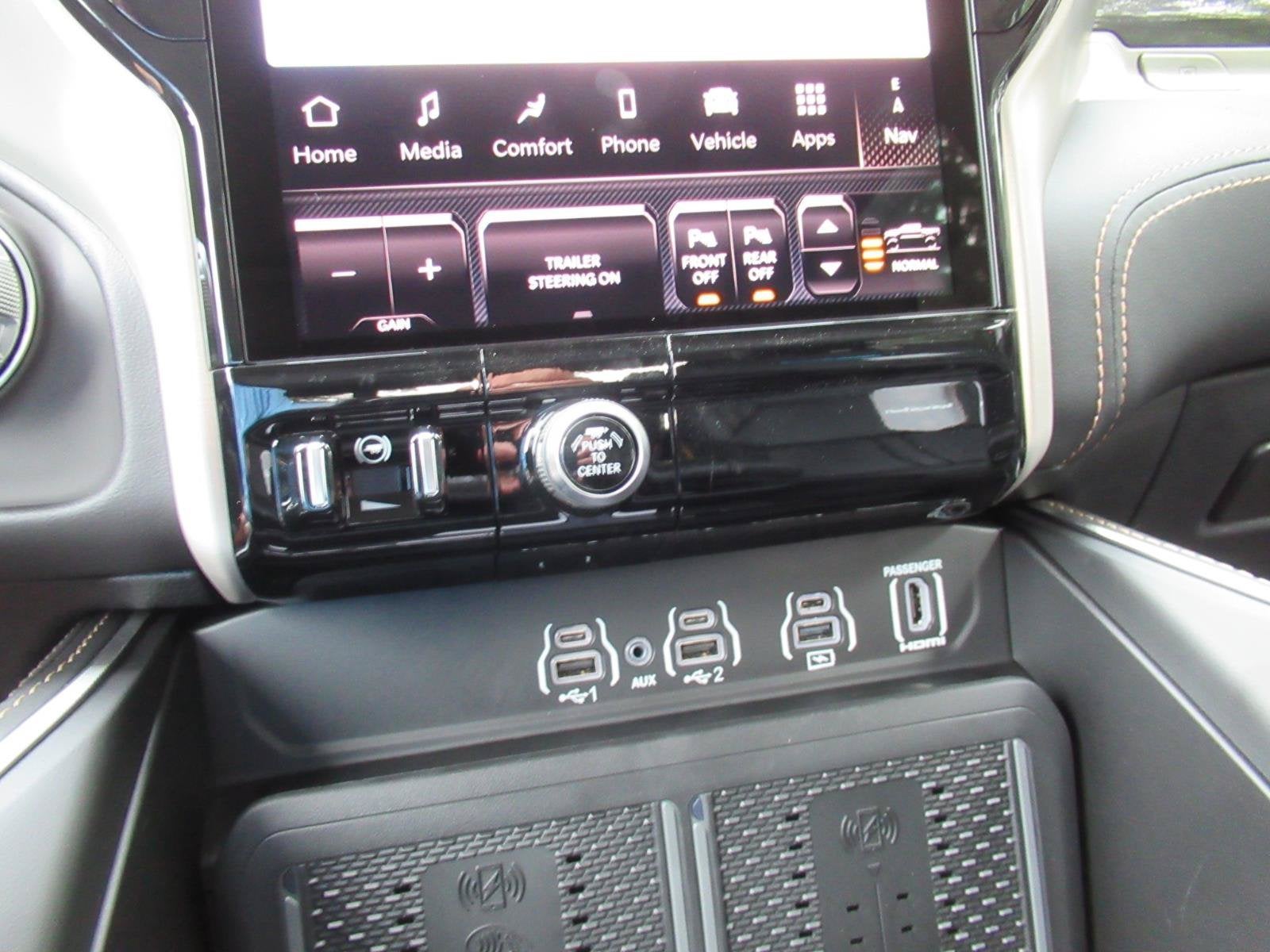 2027 RAM 1500 RAM 1500 TUNGSTEN CREW CAB 4X4 5'7' BOX