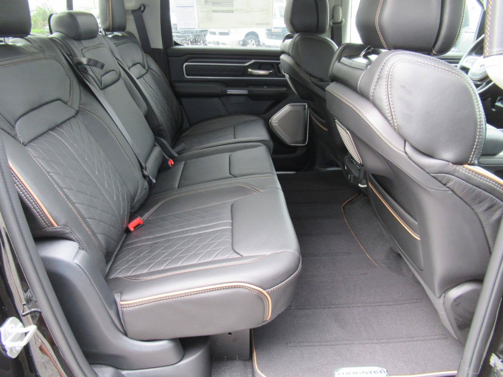 2027 RAM 1500 RAM 1500 TUNGSTEN CREW CAB 4X4 5'7' BOX
