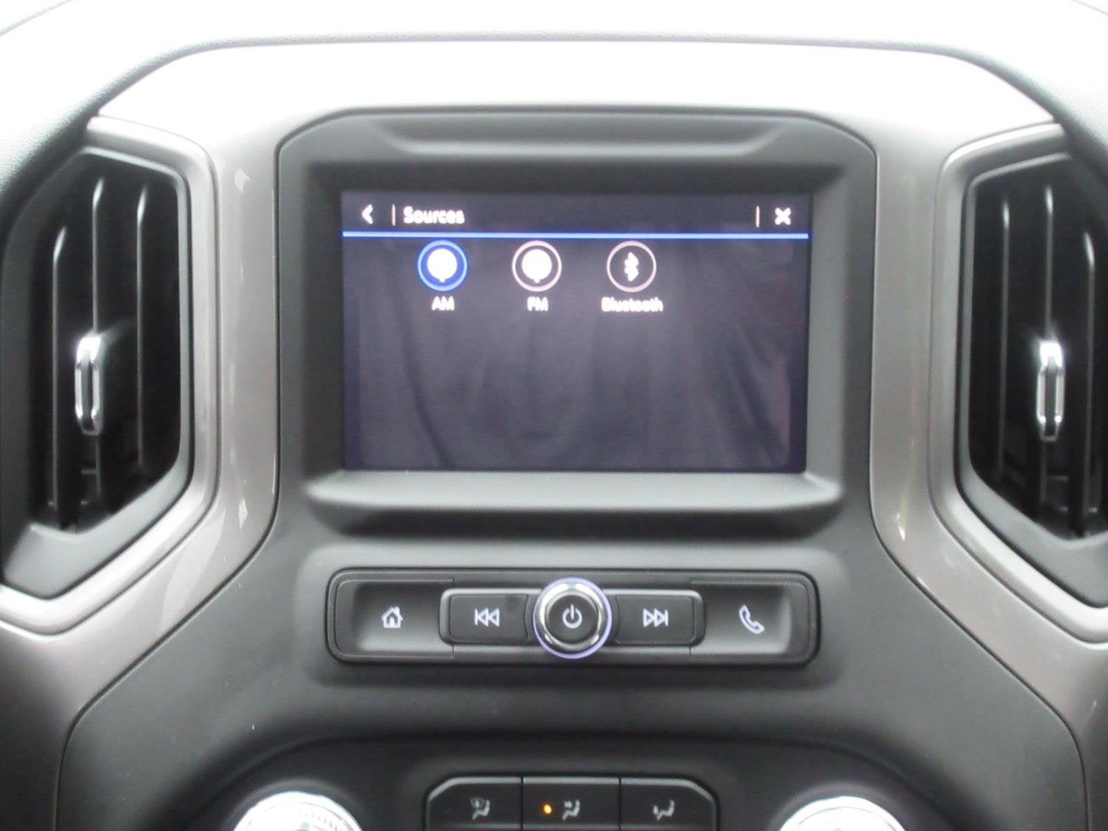 2026 GMC Sierra 1500 Crew Cab, Short Bed, Pro, 4WD