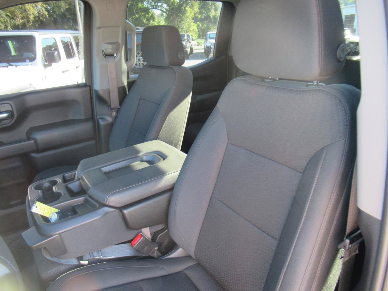 2026 GMC Sierra 1500 Crew Cab, Short Bed, Pro, 4WD