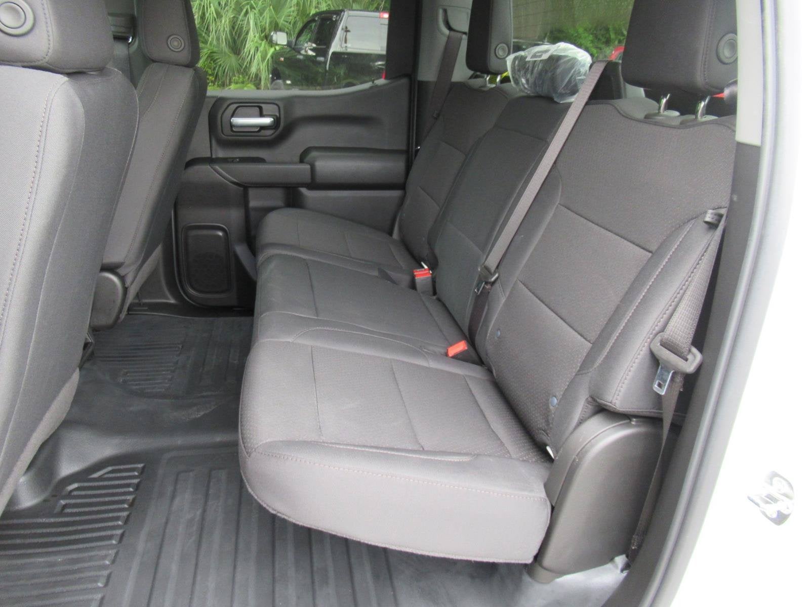 2026 GMC Sierra 1500 Crew Cab, Short Bed, Pro, 4WD