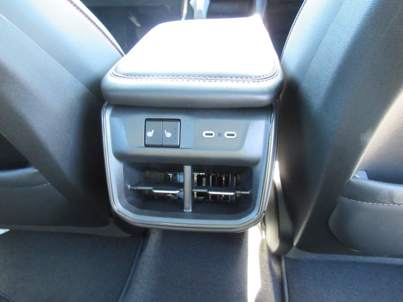 2026 Dodge Charger CHARGER R/T PLUS 4-DOOR AWD
