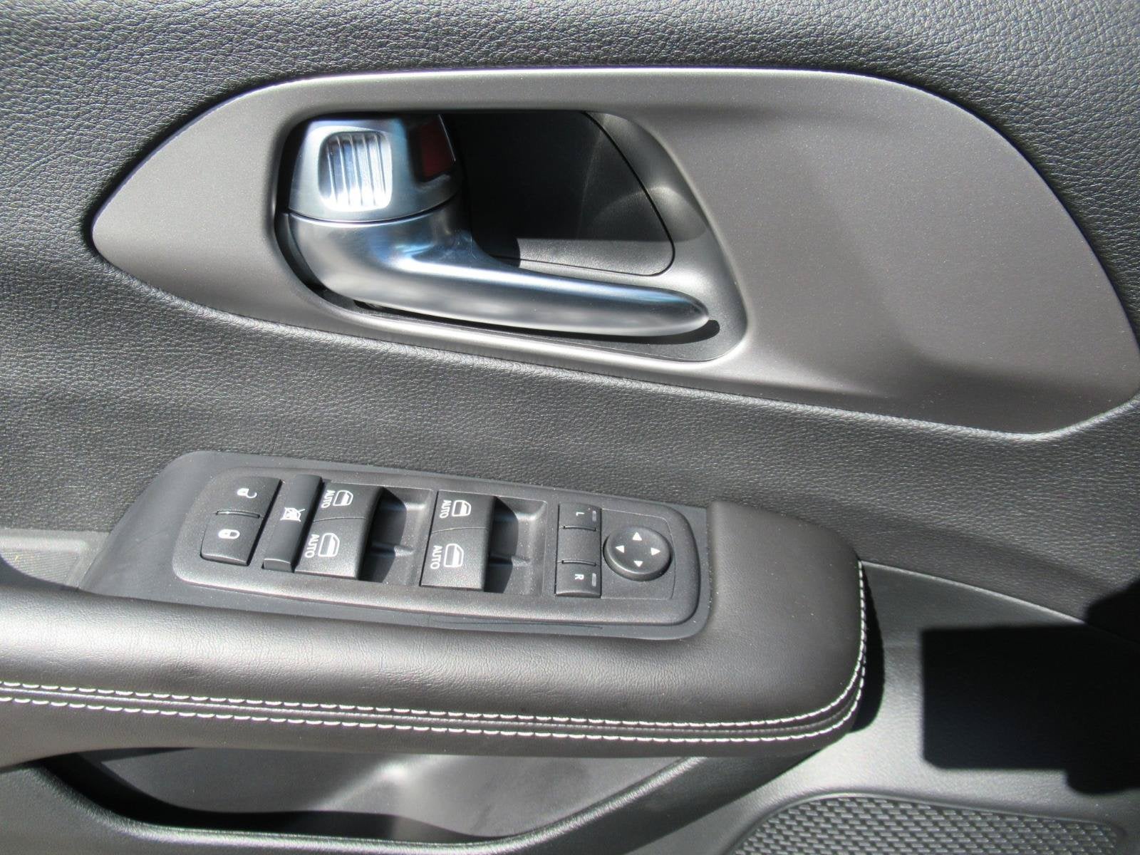 2027 Chrysler Pacifica PACIFICA LX