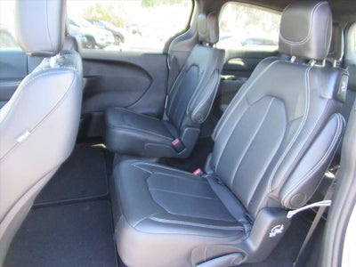 2026 Chrysler Voyager VOYAGER LX