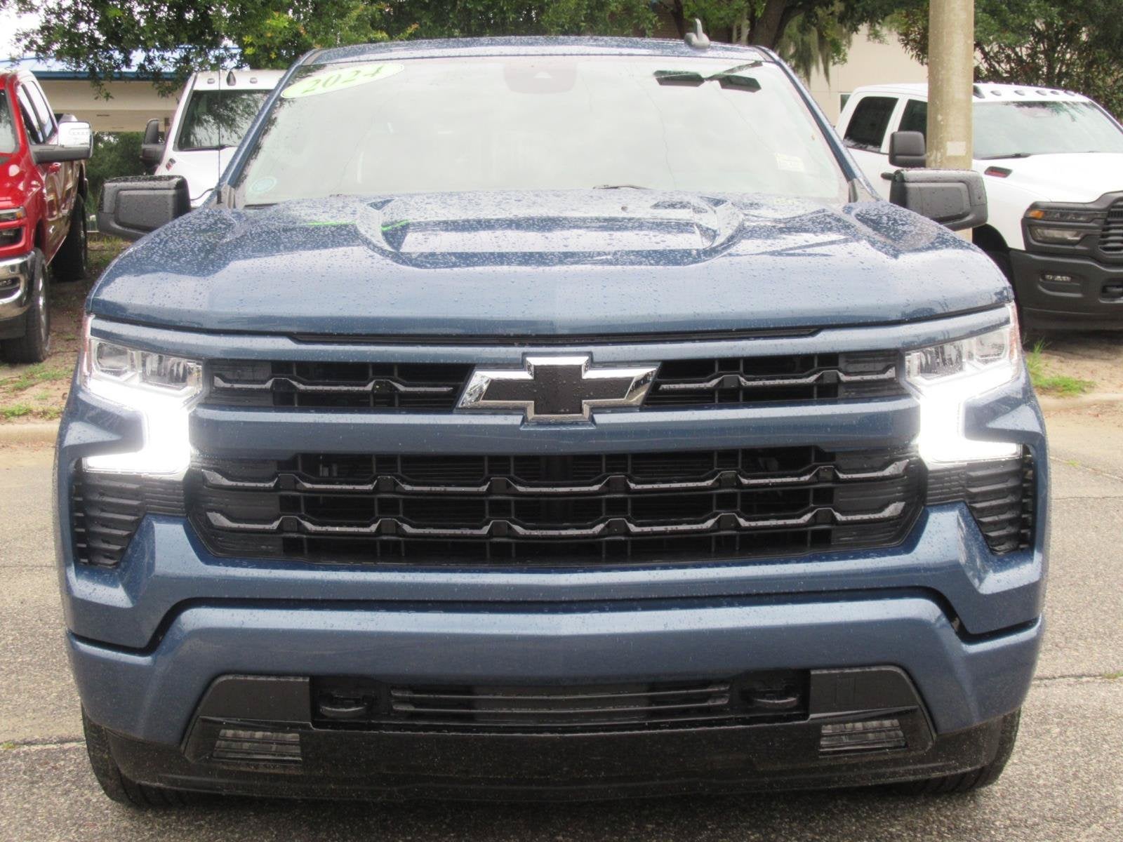 2024 Chevrolet Silverado 1500 4WD Crew Cab Short Bed RST